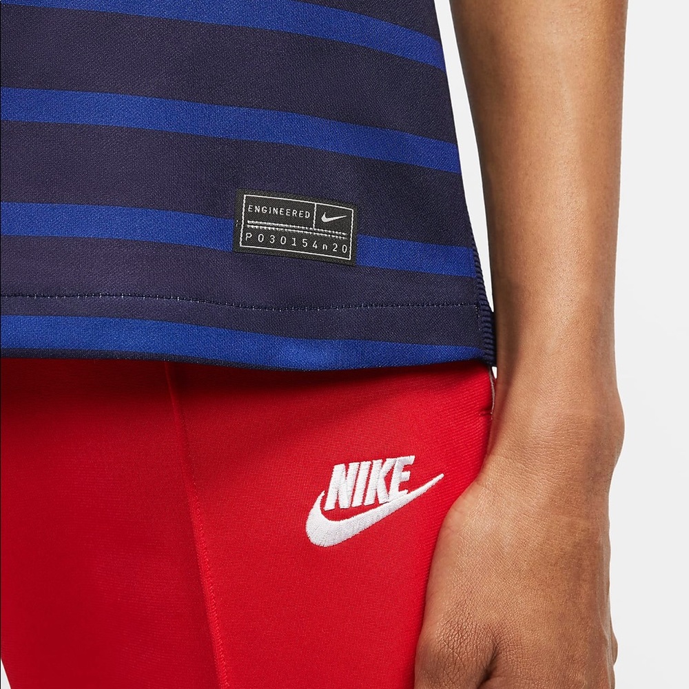 Nike Women’s FFF 2020 Stadium Home Soccer Jersey Size Large - Picture 6 of 6